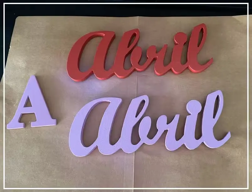 Nombres de Abril para el comedero Whippet