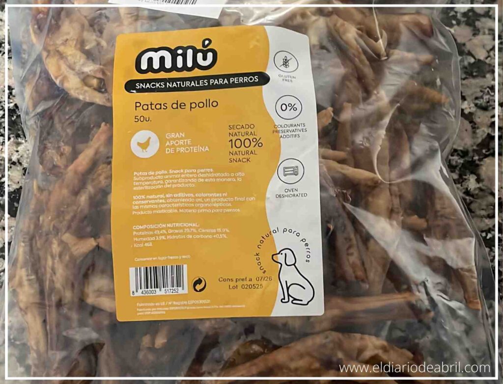 El Diario de Abril recomienda las patas de pollo Milú. Un snack simple, puro y sin aditivos, ideal para tu mejor amigo.